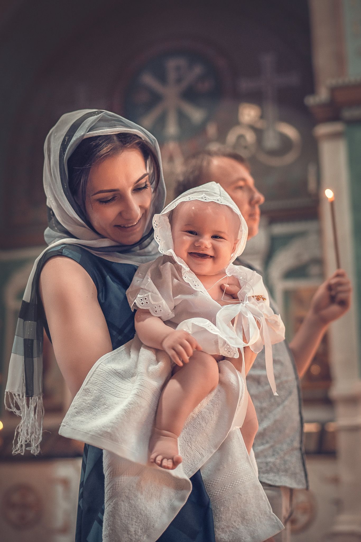 Съёмка младенцев в Новочеркасском храме Александра Невского