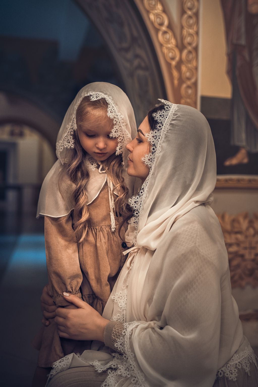 Дети в храме