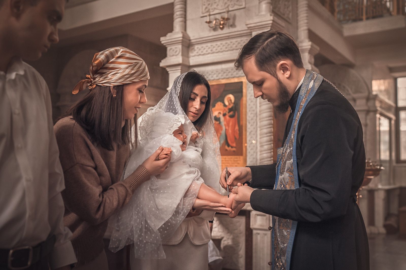 Таинство крещения в Старо-Покровском храме