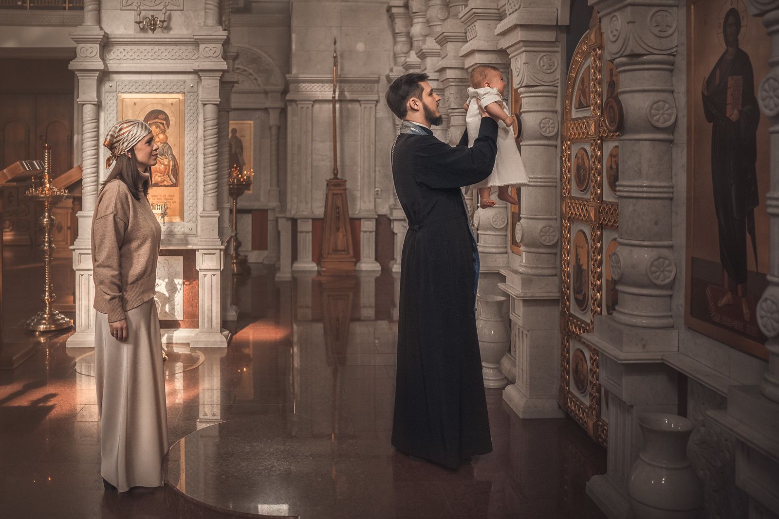 Таинство крещения в Старо-Покровском храме