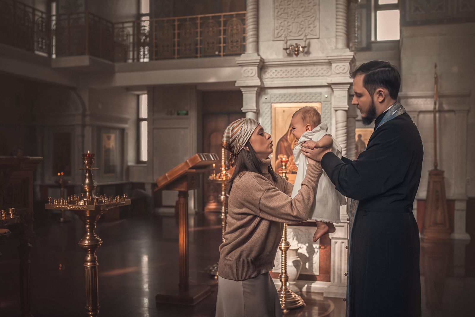Таинство крещения в Старо-Покровском храме