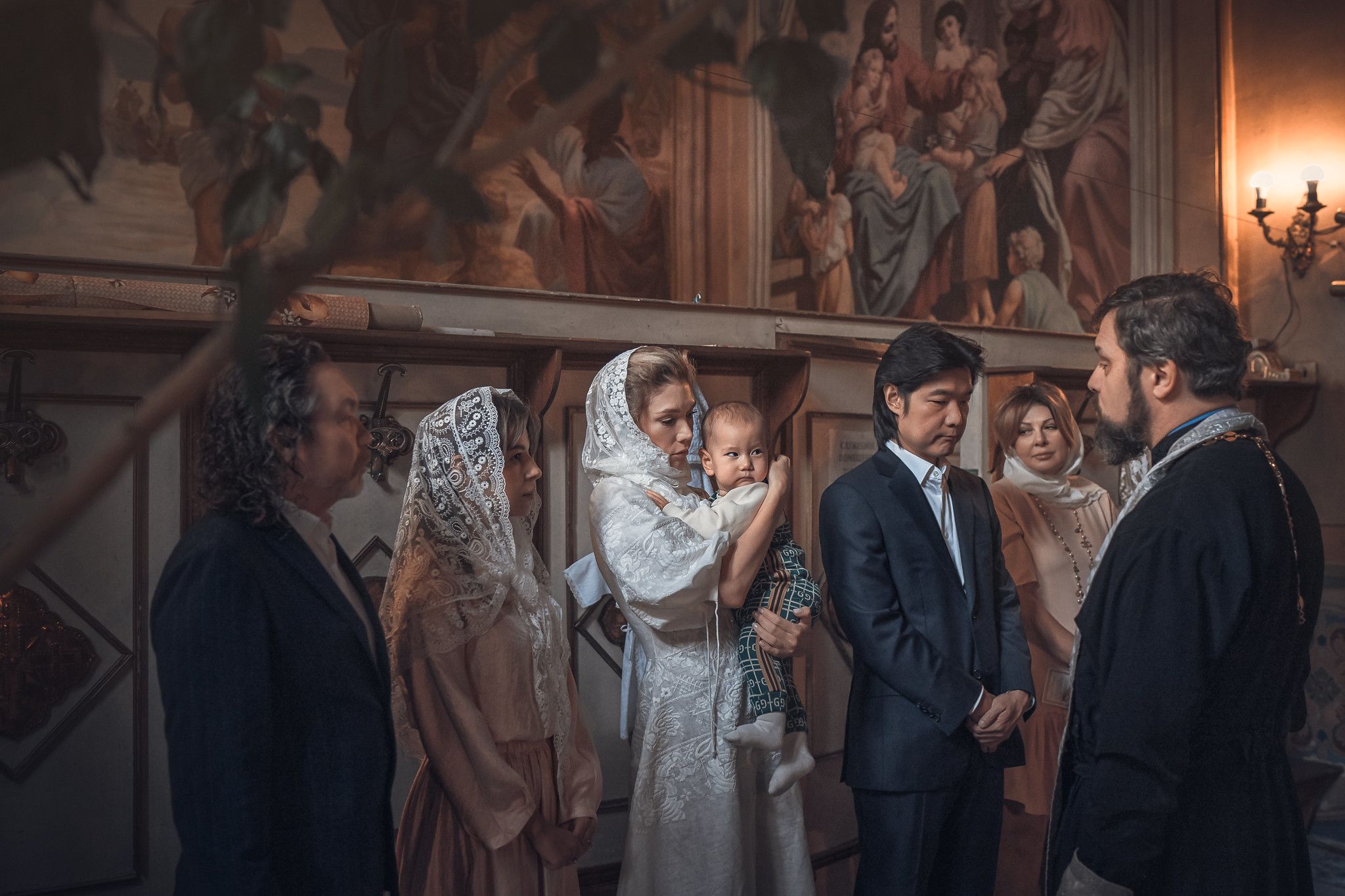 Таинство крещения в храме Воскресения Словущего в Даниловской Слободе 