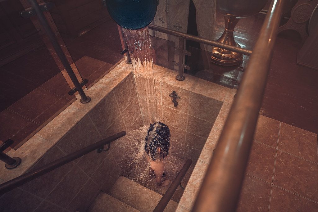 Двойное крещение в Богородицерождественском храме в Тарычево