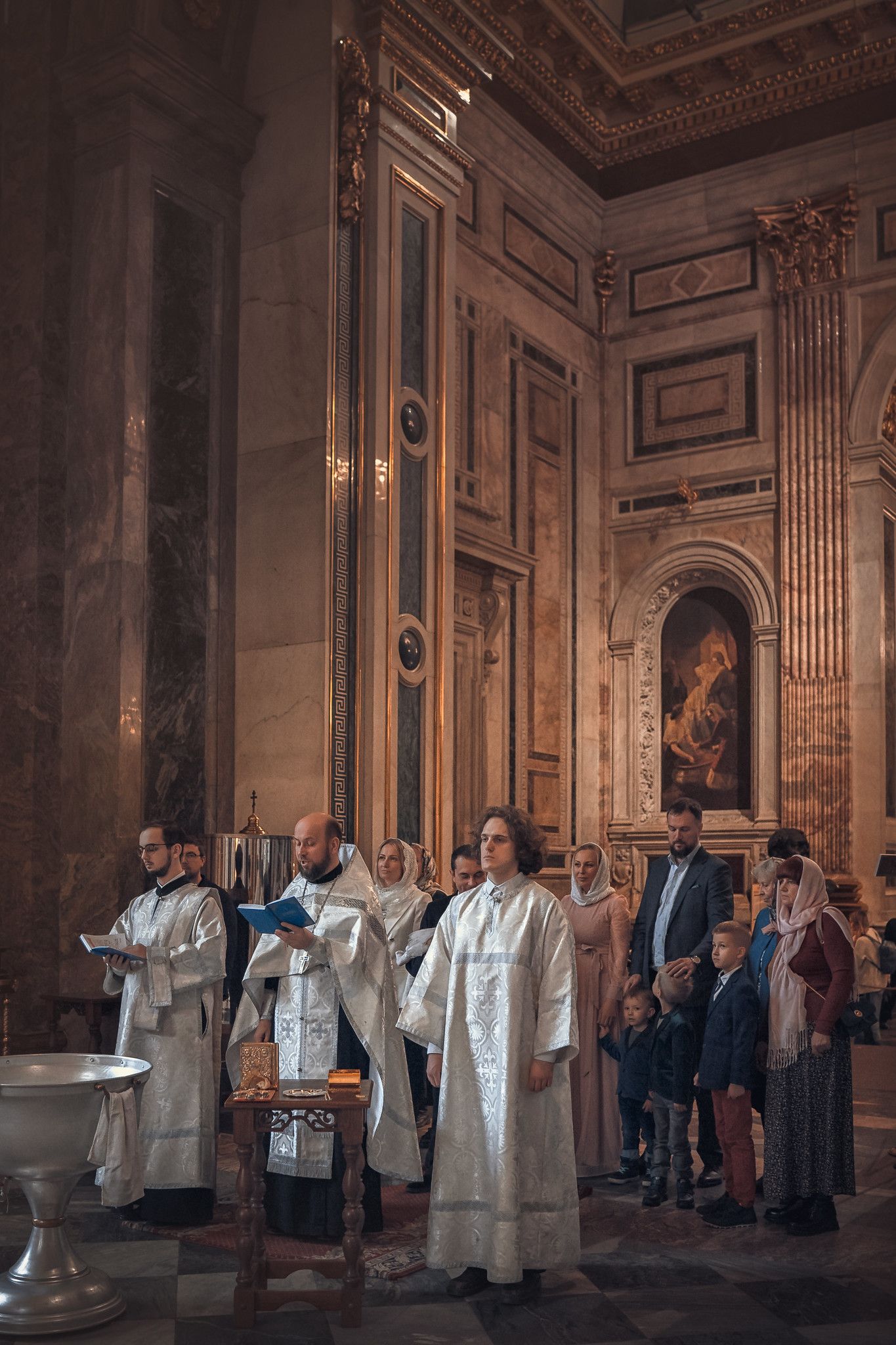 Таинство крещения в Исаакиевском соборе