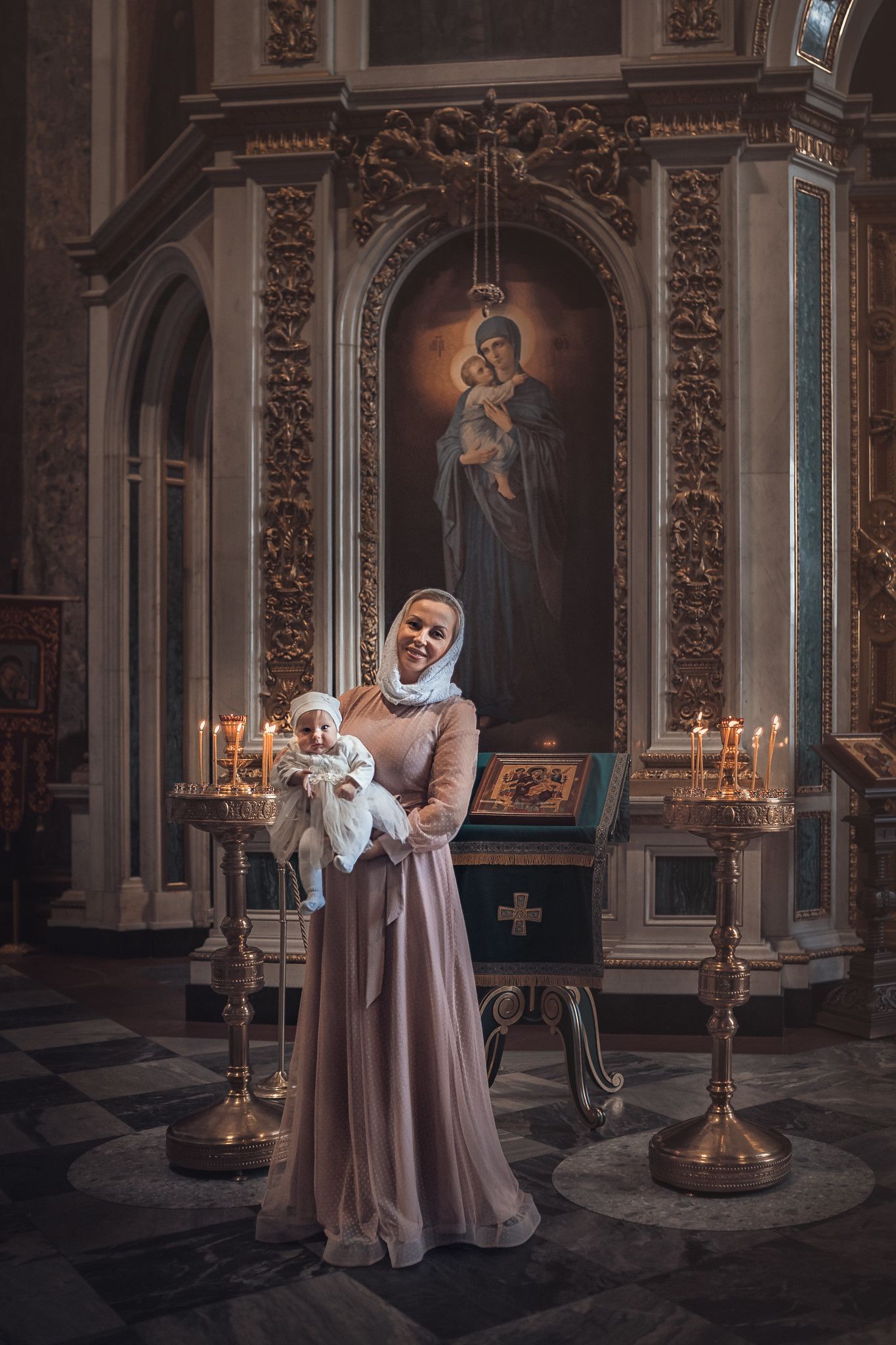 Таинство крещения в Исаакиевском соборе