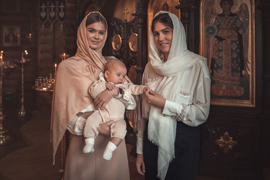 Таинство крещения в храме Александра Невского