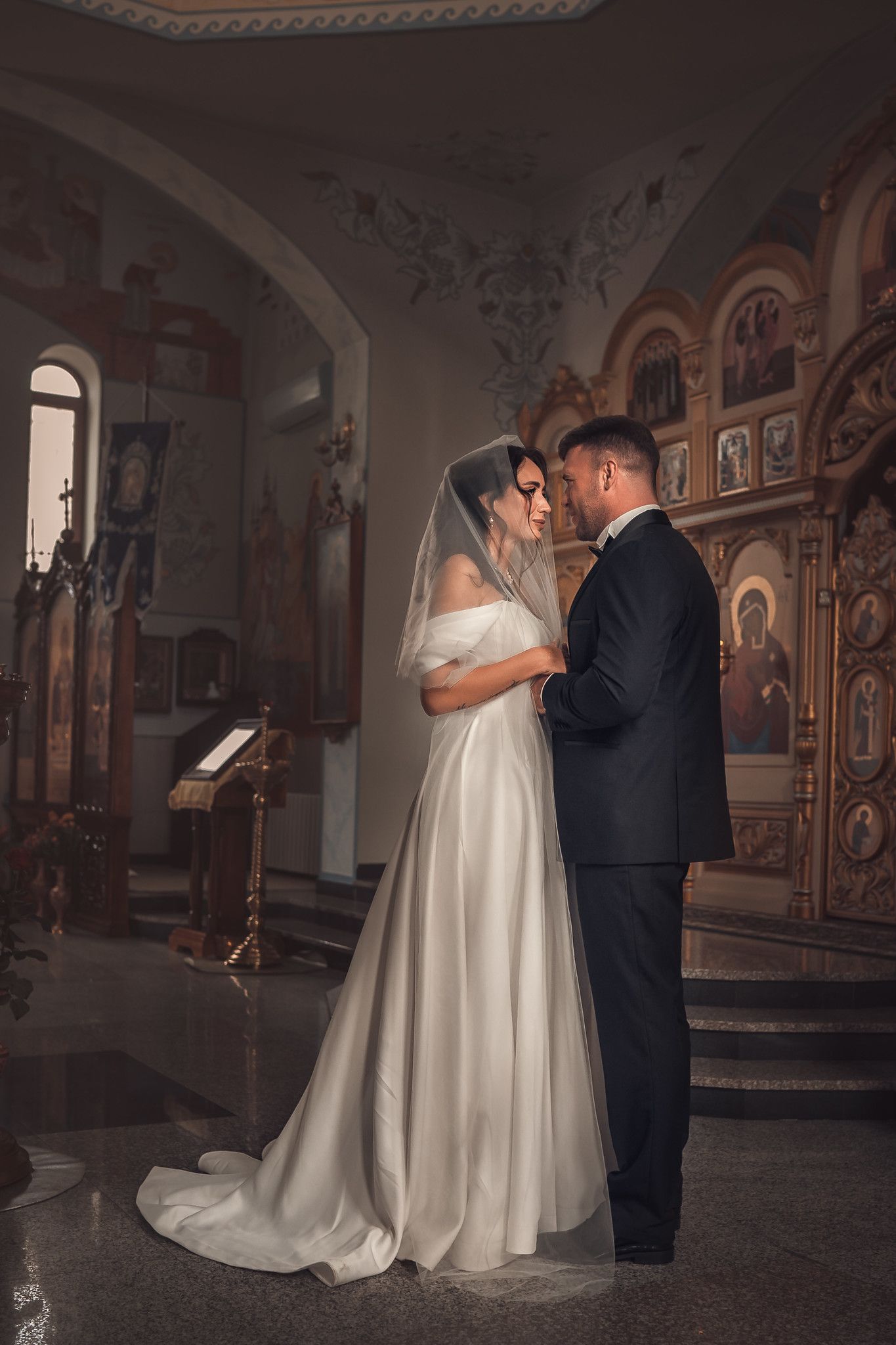 Венчание в храме Ксении Петербургской в Абрау-Дюрсо