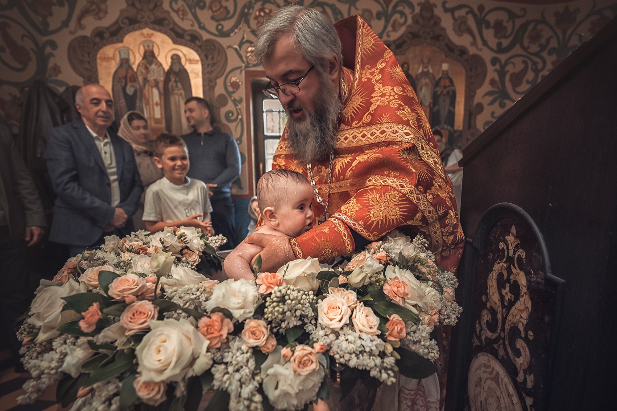 Крещение в храме Троицы Живоначальной на Воробьевых горах