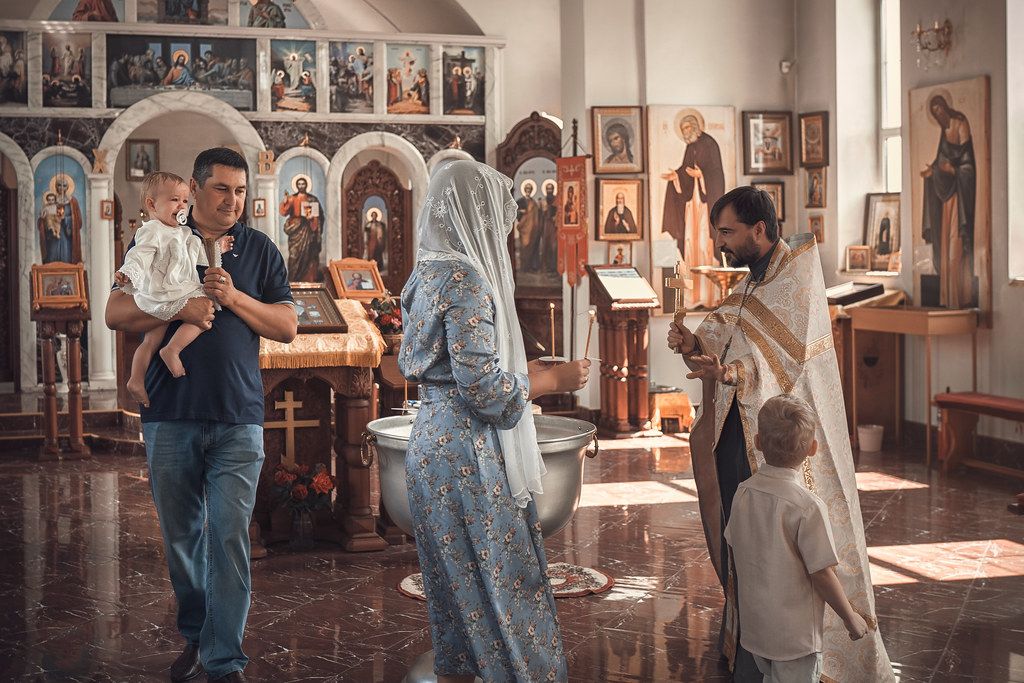 Крещение в Кропоткинском храме апостолов Петра и Павла