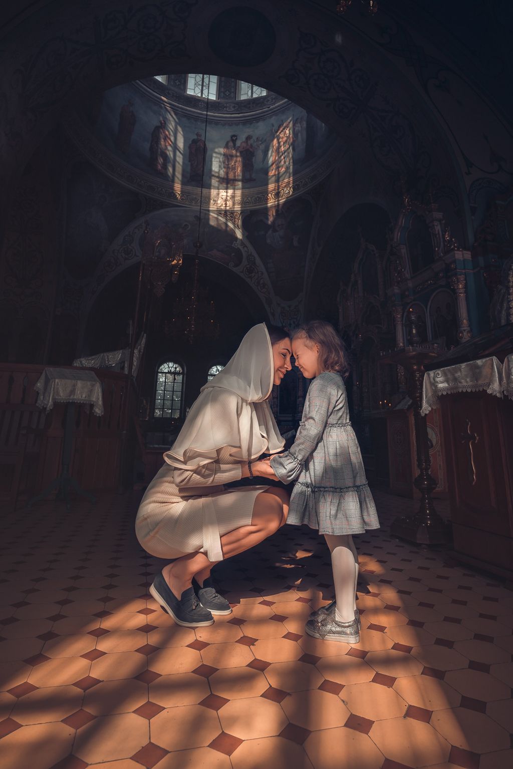 Таинство крещения в Обуховском храме Ростовской области, фотограф Ирина Доценко