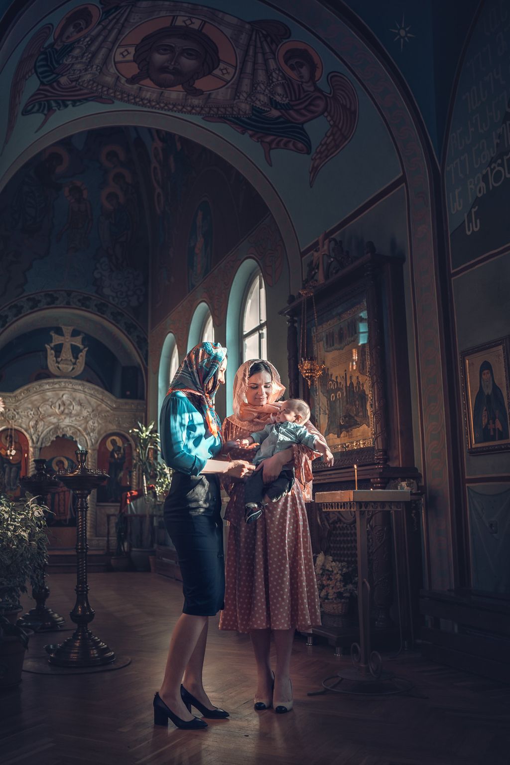 Таинство крещения в Питерском храме Шестоковской иконы Божией Матери