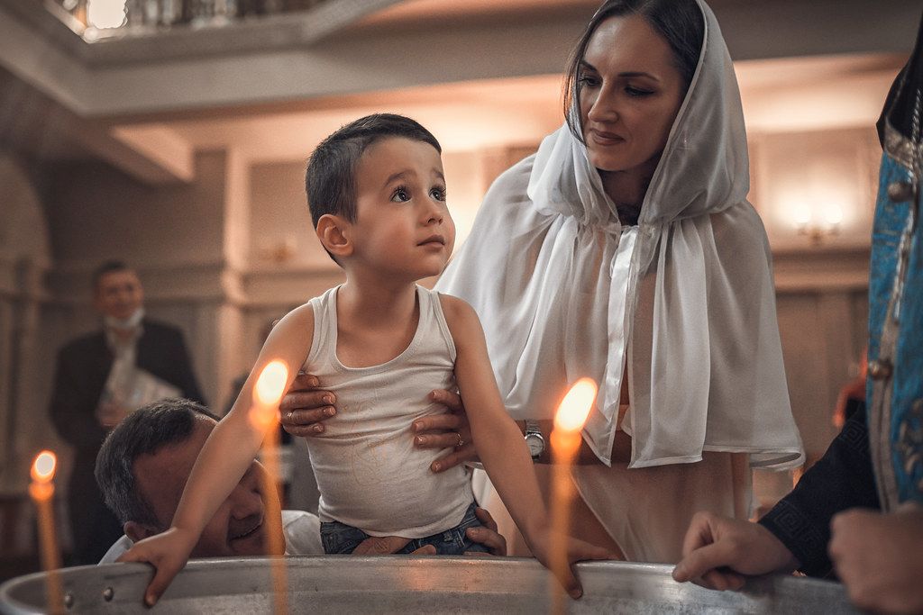 Таинство крещения в Старо-Покровском храме