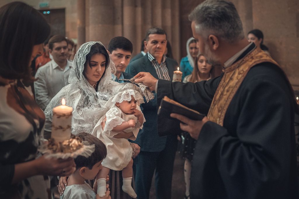 Крещение в храме Армянской Апостольской церкви Сурб Арутюн