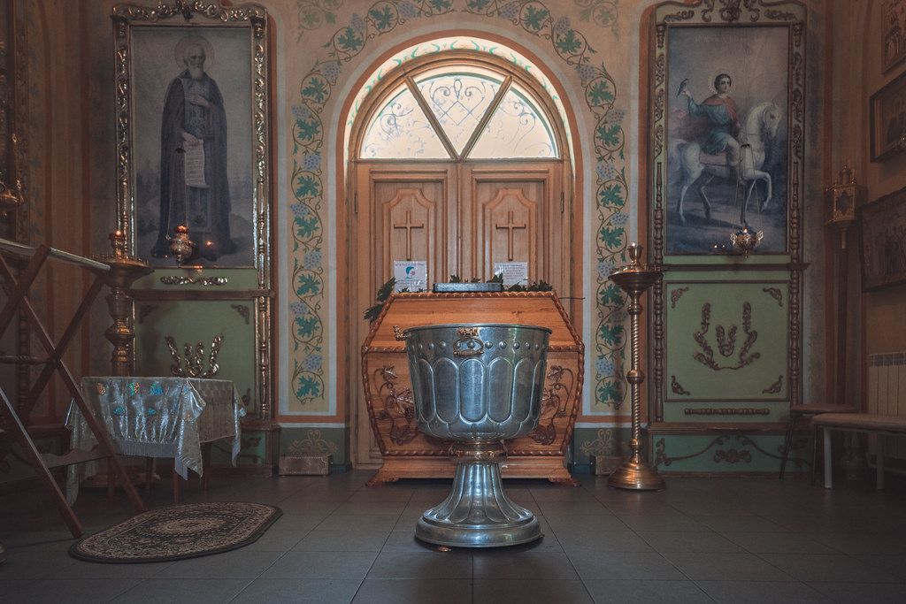 Троицкий храм на Международной