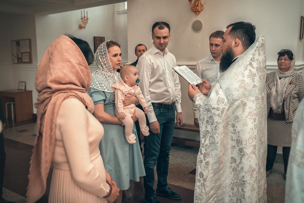 Таинство крещения в храме мученицы Татианы при ДГТУ