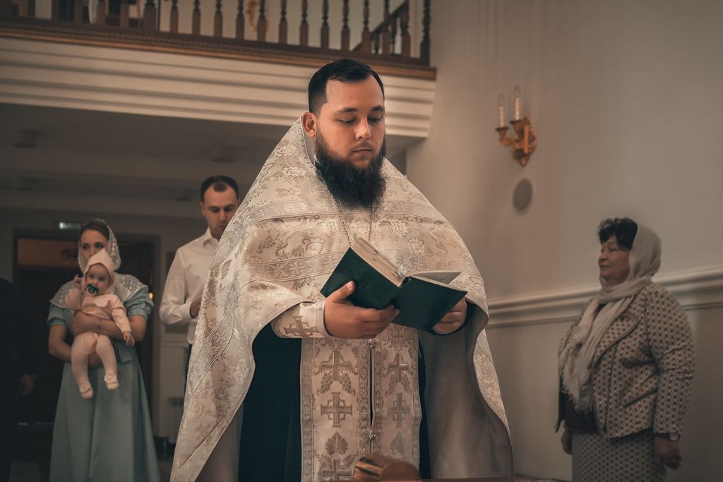 Таинство крещения в храме мученицы Татианы при ДГТУ