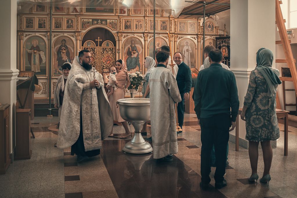 Таинство крещения в храме мученицы Татианы при ДГТУ